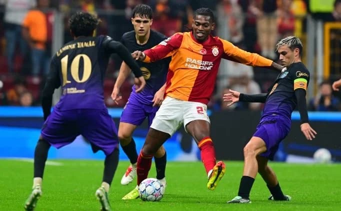 Rafael Leao: "Galatasaray'ı eskiden televizyondan izlerdim"