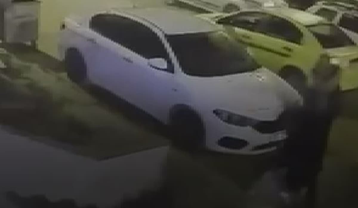 İddiaya göre Ankara Yenimahalle'de taksici, müşterisini silahla ağır yaraladı